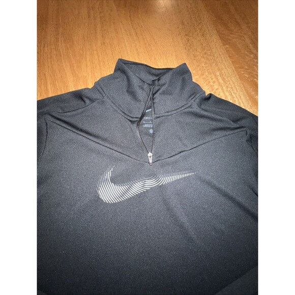 Nike Women's Dri-Fit Reflective Half Zip Running Shirt Black Silver Size Small - Picture 2 of 8